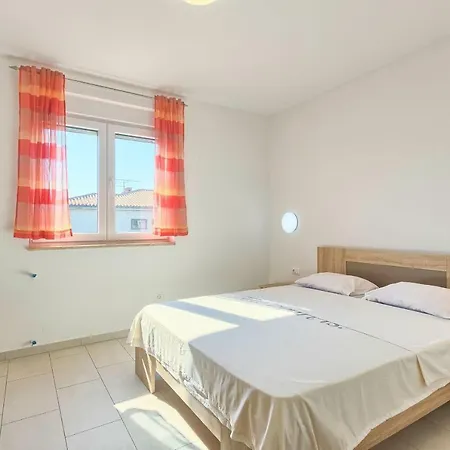 Zana Apartament Fažana